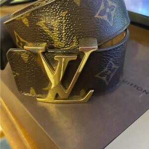 Louis Vuitton belt